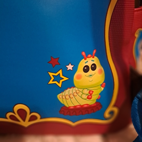 Loungefly Limited Edition SDCC Disney Casey Jr. A Bug’s Life WITH FUNKO - Picture 6 of 7